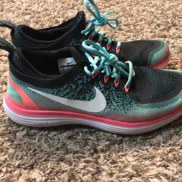 Nike Womens Free Run Distance 2 Tennis Shoes - Picture 5 of 5
